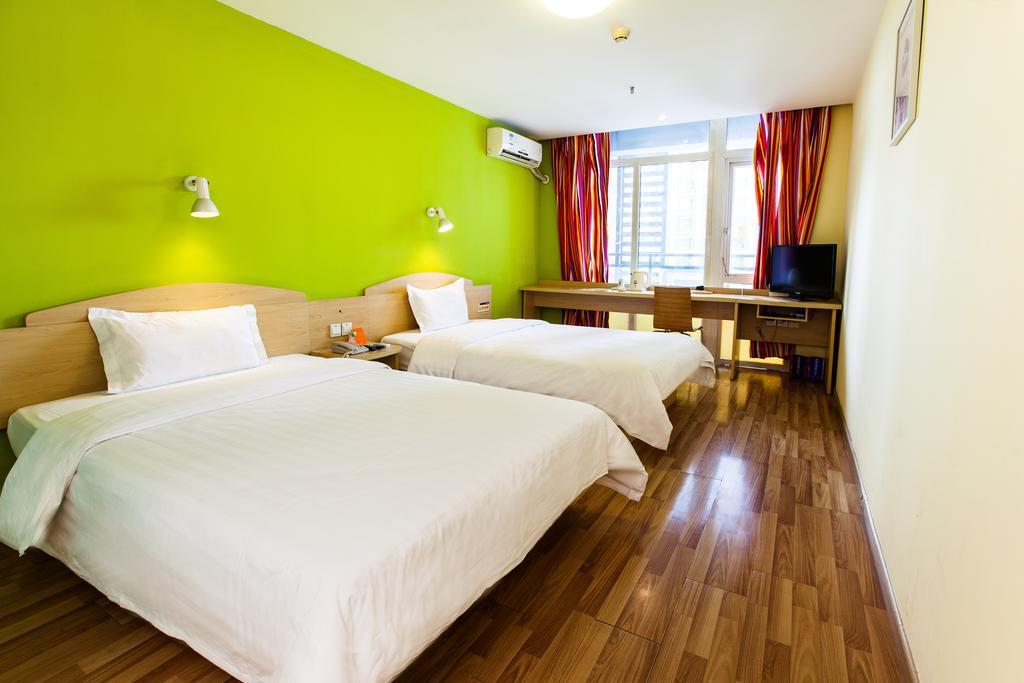 7Days Inn Hangzhou West Lake Hubin Room photo